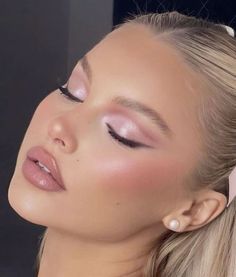 Pink Dress Makeup, Wedding Makeup Tutorial, Prom Makeup Looks, Celebrity Makeup Looks, Elegant Makeup