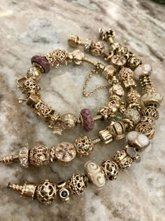 Pandora Bracelet Aesthetic Gold, Pandora Gold Charms, Pandora Gold Bracelet, Charm Bracelet Aesthetic, Gold Pandora Bracelet, Charm Bracelet Pandora, Bracelet Aesthetic, Xoxo Jewelry