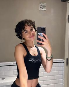 Healthy Short Curly Hair, Hairstyles To Do With Short Curly Hair, Very Short Curly Haircuts, Super Short Curly Hair, Really Short Curly Hair, Shaved Curly Hair, Cute Short Curly Haircuts, Curly Hair Pixie Cut, Alex Carranza