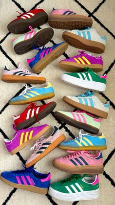 Sneakers adidas trainers trending shoes colourful trainers Adidas Samba Colours, Trending Adidas Shoes, Colourful Trainers, Colourful Shoes, Sambas Adidas, Adidas Outfit Shoes, Pretty Sneakers, Custom Adidas, Colourful Style