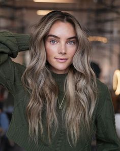 Dark Dishwater Blonde Hair Color Dishwater Blonde Hair, Dark Ash Blonde Hair, Dishwater Blonde, Ashy Blonde Hair, Dark Blonde Balayage, Fall Blonde Hair Color, Blonde Hair Colors, Fall Blonde Hair