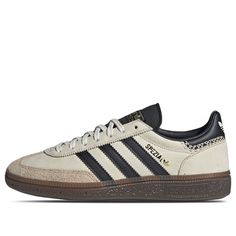 (WMNS) adidas Handball Spezial 'Wonder White Black' IE3698 Ugg Ultra Mini, Ugg Tasman, Adidas Spezial, White Core, Adidas Campus, Winter Sneakers