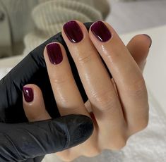 Shellac Nail Colors, Deep Red Nails, Wine Nails, Burgundy Nails, Red Nail, Jelly Nails, Shellac Nails, Minimalist Nails