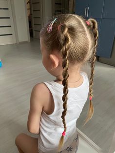 Прическа в детский сад Cute Toddler Hairstyles, Bed Hair, Creative Hairstyles, Toddler Hair, Hair Designs, Baby Fever, Little Princess, Kids Hairstyles, Baby Hairstyles