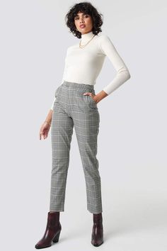 Na Kd Classic High Waist Checkered Suit Pant Checkered