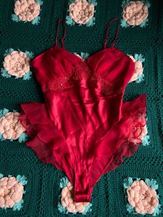 Gorgeous teddy. Brand- Victoria's Secret, size- medium. New with original tag attached. Gold label. Beautiful red embroidery. Beaded. Absolutely gorgeous! Victoria Secret Set, Purple Floral Dress, Womens Lingerie, Red Embroidery, Gold Labels, Large Size Dresses, Lace Bra, Purple Floral, Hard Rock