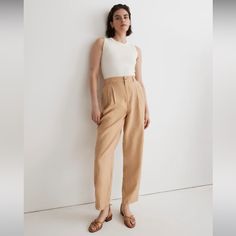 New Without Tags. Perfect Condition. Never Worn. Made Of Our Softdrape Tencel Modal Blend, Our Easy (And Best-Selling) Track Pants Have A Sporty-Meets-Polished Vibe Thanks To Subtle Front Pleats And A Partially Elasticized Waist. Gentle Taper To The Ankle, Breaks Right At The Top Of A Sneaker. 12 1/4" Rise, 15" Leg Opening, 27" Inseam. 85% Tencel Modal/15% Polyester. Do Well: Tencel Modal Fibers Are Derived From Sustainable Wood Sources Using Renewable Energy And Recycled Chemicals. Machine Wash Wide Leg Crop Pants, Wide Leg Cropped Pants, Tapered Pants, Madewell Denim, Striped Linen, Pull On Pants, Straight Pants, Renewable Energy, Vintage Jeans