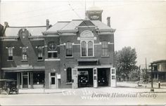 an old black and white photo of the city hall in detroit historical society's early days