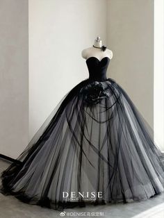 Adnan Khan, Black Bridal Dresses, Gala Outfits, Black Wedding Gowns, Met Gala Outfits, Rose Parade, Fashion Drawing Dresses, Glamour Dress, Prom Dress Inspiration