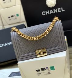 CHL Boy Handbag Gold Toned Hardware For Women 9.8in/25cm Gold Handbags, Chanel Boy, Evening Clutch Bag, Vuitton Bag, Grey And Gold, Chanel Boy Bag, Chanel Handbags, Chanel Bag, Bucket Bag