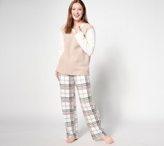 Your plan for vacation days? This huggable teddy sherpa top and jersey pants set -- and no plan at all. Total snoozefest. From Cuddl Duds. Vacation Days, Spandex Pants, Women's Sleepwear, Cuddl Duds, Jersey Pants, Sleepwear & Loungewear, Polyester Top, Knit Pants, Drawstring Pants