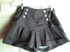 Cute Short Shorts Outfits, Black Vintage Fitted Shorts, Washed Black Shorts With Belt Loops, Washed Black Belt Loops Shorts, Vintage High Waist Black Shorts, Black Mini Shorts, Gothic Shorts, Sailor Shorts, Kei Fashion