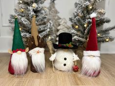 Frosty, Rudolph, Santa & Elf Gnomes,  Festive home decor Swedish Tomte , Nisse, Santa, Handmade Scandinavian Gnomes , Christmas Decoration by DreamCraftbyLucy on Etsy Swedish Tomte, Festive Home Decor, Gnomes Christmas, Santa Elf, Santa's Elves, Knitting Ideas, Christmas Gnome