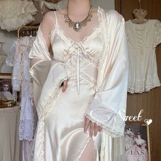 Lasaky - Vintage Silk Sensation Sweet and Soft Downton Manor Camisole Nightgown - Luxurious Skin-Friendly Sleepwear and Morning Robe Long Split Dress, Beige Midi Dress, Lace Material, Split Dress, Fashion Elegant, Silk Material, Lace Fashion, 가을 패션, Mode Inspiration