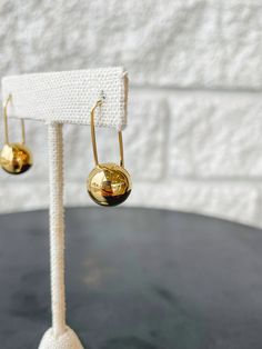 The metal spheres and mobile-inspired design create a contemporary and weightless variation of the classic drop earring. Finished in luxurious high-polish gold. Drop Earring, Design Inspiration, Drop Earrings, Gold, Design