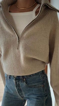 Thanksgiving Outfit Ideas, Cute Thanksgiving Outfits, Thanksgiving Outfit Women, Look Adidas, Estilo Indie, Thanksgiving Outfits, Skandinavian Fashion, Style Inspiration Casual, Pullover Outfit