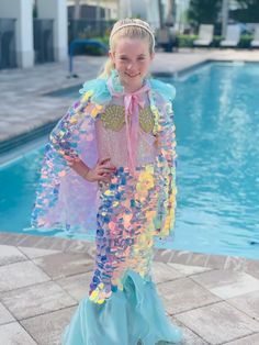 Girls Halloween Mermaid Cape Toddler Superhero Sparkly Princess Cape Toddler Mermaid Tail Sequin Magic Cape - Etsy Mermaid Costume Kids, Sibling Halloween Costumes, Halloween Mermaid, Mermaid Costume Diy, Princess Cape, Mermaid Tail Costume, Mermaid Halloween, Diy Costumes Kids, Mermaid Diy