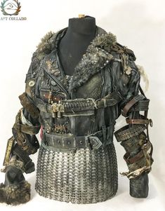 Motor Outfit, Wasteland Armor, Dystopian Costume, Post Apocalypse Outfit, Wasteland Outfit, Apocalypse Armor, Apocalypse Oc, Post Apocalyptic Outfit, Apocalypse Costume