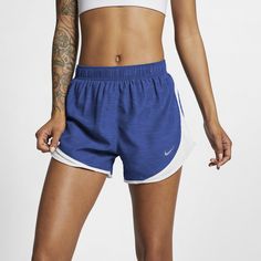 Perfume Versace, Women's Running Shorts, Nike Tempo Shorts, Nike Tempo, Yoga Iyengar, Running Shorts Women, Nike Running Shorts, Track Shorts, Vinyasa Yoga