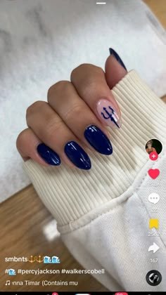 Navy Blue Nails, Walker Scobell, Beauty Nails Design, Vibrant Nails, Cute Gel Nails, Soft Nails, Disney Nails, Gel Nail Designs