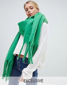 Emily Ann Gemma, Emily Gemma, Trendy Scarves, 2021 Outfits, Emily Ann, Scarf Knots, Scarf Trends, Snood Scarf, Ladies Sweater