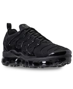 Over 7 years in the making, the Nike Men's Air VaporMax Plus Running Sneakers are a transcendent revolution. Completely transforming the standard Air Max, the VaporMax Plus are a direct nod to the ahead of its time Air Max Plus of 1998. Nike Vapor Max Air, Nike Vapor Max, Guys Fashion Casual, Mens Facial, Air Vapormax Plus, Vapor Max, Shoes Inspiration, Buy Boots, Shoes To Buy