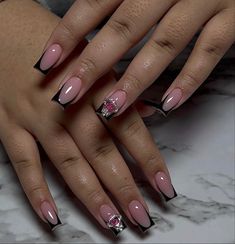 @Dinadidit_ on insta 🫶🏽 Classiest Nails, Extra Short Nail Designs, Spring Short Nails, Short Nails Summer, Short Coffin Nails Designs, Summer Nails 2023, Nails Summer Nails, Special Nails