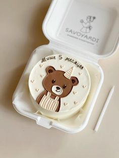 there is a cake in the shape of a bear