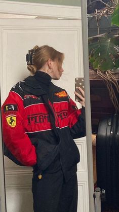 Styling Ferrari Jacket, F1 Outfit Ideas, Ferrari Jacket Outfit Women, Ferrari Outfit Women, Ferrari F1 Jacket, F1 Outfit For Women, Ferrari Jacket Outfit, Ferrari Outfit, Ferrari Merch