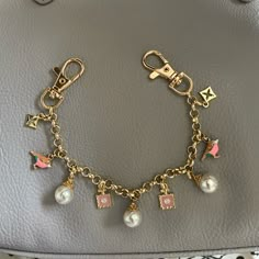 Chain Charm Faux Pearl, Bird And Perfume Bottle Colors Are Gold, White Pink See My Listings For More Designs Bag Chain Charm, Purse Charms Diy, Charm Necklace Diy, Charm Bar, Current Obsession, Gold Aviator Sunglasses, Vintage Hair Accessories, Pinterest Ideas, Luxury Purses