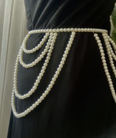 - Handmade pearl waist chain belt - Perfectly styled with skirts, dresses and pants. - Never worn Suitable for waist sizes 67-75cm. For different sizes, you can send a message or send message Instagram. Pearl Waist Chain, Bead Belt, Messages Instagram, Pearl Belt, Handmade Belt, Wedding Sash Belt, Handmade Belts, Belt Vintage, Chain Belts