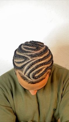 #trancas #trancista #braidsformen #braider #nago #braidsforblackwomen #braidsformen Cool Cornrows Men, Simple Mens Braids, French Braids Men, Cornrows Men, Cornrow Designs, Braided Hairstyles Men