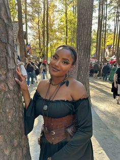 Renfaire Outfit Ideas, Ren Faire Outfits, Fair Outfits, Ren Fair, Dream Aesthetic, Fit Inspo, Earthy Tones, Black And Tan, Hippie Boho