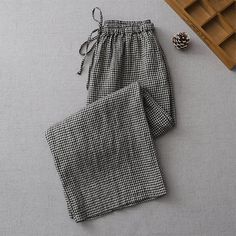 Details: Gender: Women Item Type: Pants Material: Cotton & Linen Season: Spring, Summer, Autumn Pattern: Plaid Style: Casual, Loose, Retro Waist Type: Elastic Waist Size: M Waist: 70.00–79.00 cm/ 27.56–31.10 " Length: 87.00 cm/ 34.25 " Hip: 105.00 cm/ 41.34 " Size: L Waist: 75.00–87.00 cm/ 29.53–34.25 " Length: 88.00 cm/ 34.65 " Hip: 110.00 cm/ 43.31 " Size: XL Waist: 80.00–93.00 cm/ 31.50–36.61 " Length: 89.00 cm/ 35.04 " Hip: 115.00 cm/ 45.28 " Size: 2XL Waist: 85.00–99.00 cm/ 33.46–38.98 " Le