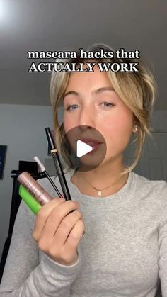 Mascara Tutorial, Evening Eye Makeup, Mascara Application, Makeup Secret, Mascara Makeup, Makeup Mistakes, Eyelashes Mascara