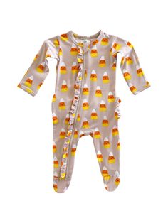 Treat yourself to our classic Halloween favorite. Enjoy this iconic holiday candy displayed as a sweet print on super soft fabric (96% viscose from bamboo and 4% lycra).This footie is not only buttery soft, but also adorable with its ruffle detailing along zipper and bottom. The two-way zipper feature allows for quick and easy diaper changes, without having to fully undress your little one. Plus, the enclosed feet and fold-over mittens provide warmth and protection, while the ruffles add a touch Fall Onesie For Playwear, Super Soft Fall Sleepwear, Super Soft Sleepwear For Fall, Soft Fitted Onesie For Playtime, Cute Fall Sleepwear, Playful Onesie For Fall Loungewear, Candy Display, Cute Bedroom Ideas, Classic Halloween