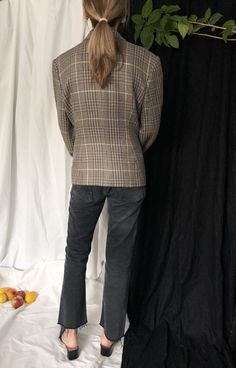 "A lovely Women Plaid Blazer | Vintage Beige Plaid Wool | Silk Suit Jacket for Women SIze L Composition 72% wool, 26% silk, 2% lurex . Lining: 52% acetate, 48% viscose Armpit to armpit: 51 cm | 20\" Waist: 88 cm | 34.6\" Length: 64 cm | 25\" Sleeves: 60 cm | 23.6\" In excellent condition. This vintage outfit for women is photographed on a 36 size model (bust: 88 cm|35\", waist: 68|26\" cm, hips: 88 cm|35\", height: 1,68 m|5.5ft) There are more cool vintage clothing for women in our fine fabrics Beige Tweed Jacket For Office In Fall, Formal Beige Tweed Jacket For Fall, Beige Wool Blazer For Fall, Beige Tweed Blazer For Fall, Fall Wool Beige Blazer, Fall Beige Tweed Blazer, Tailored Beige Tweed Jacket For Fall, Fitted Beige Houndstooth Outerwear, Beige Blazer For Fall Tailoring