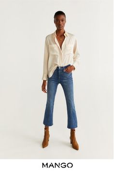 Cropped Flare Jeans Outfit, How To Have Style, Suit Jackets For Women, Jean Flare, Fall Capsule Wardrobe