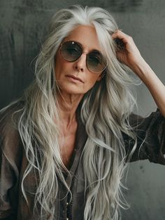 Long Hair Older Women Over 50 Style, Best Short Hairstyles For Men, Men Over 60, Crazy Hair Day Ideas, Grey Hair Journey, Retro Curls, Women Haircuts Long