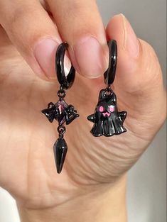 Edgy Dangle Earrings For Halloween, Trendy Halloween Dangle Earrings, Trendy Dangle Earrings For Halloween, Trendy Halloween Earrings As A Gift, Trendy Halloween Earrings For Gift, Whimsical Black Drop Earrings, Trendy Pierced Earrings For Halloween, Trendy Halloween Earrings, Trendy Black Halloween Earrings