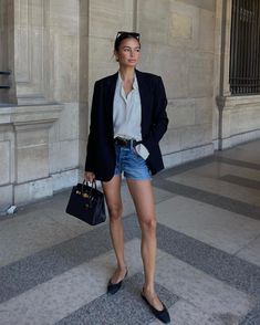 5 Classic Outfits Everyone Will Wear This Summer | Who What Wear UK Classic Summer Outfits, Ballet Flats Outfit, Kelsey Merritt, Flats Outfit, Fashion People, Looks Chic, 가을 패션, Classic Outfits, Spring Summer Outfits