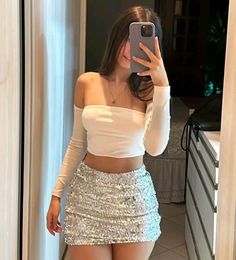 Street Style Outfits Casual, Shimmery Dress, New Years Eve Outfits, Fashion Mistakes, Night Outfits, Outfits Aesthetic, Outfits Casuales