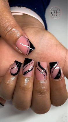 Rhinestones Nails, Black Acrylic Nails, Short Square Nails, Work Nails, Classy Acrylic Nails, Short Square Acrylic Nails, Acrylic Nails Coffin Pink, Unique Acrylic Nails, Long Square Acrylic Nails