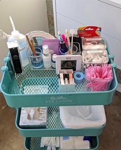 Cart Organization Ideas, Lash Cart, Cart Organization, Eyelash Studio, Lash Extension Glue, Esthetics Room