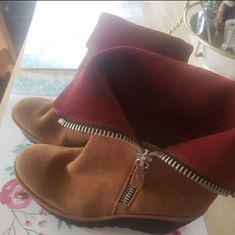 Great Condition, Seek#045 Fly London Oiled Suade Ankle Boot. Side Zip With Chunky Wedge Heel & Fold Over Design. Size 6.5 London Brown, Chunky Wedges, Fly London Shoes, London Shoes, Wedge Ankle Boots, Fly London, Fold Over, Wedge Heels, Side Zip