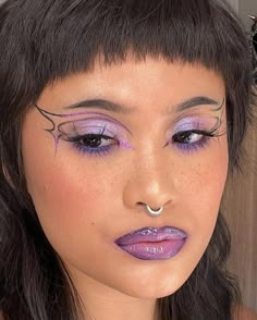 Aesthetic Purple Makeup, Lilac Aesthetic, Purple Makeup Looks, Makeup Purple, Purple Eyeliner, Makeup Drawing, Graphic Makeup, Work Makeup, Graphic Eyeliner