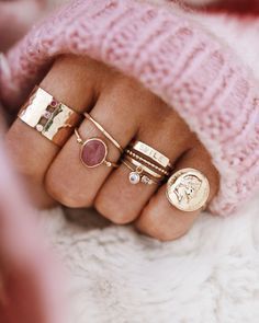 Rings Layering, Gold Topaz Ring, Gold Topaz, Engagement Ring Rose Gold, Gold Diamond Wedding Band, Ringe Gold, Ruby Engagement Ring, Emerald Engagement Ring, 가을 패션