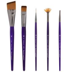 six brushes with different colors and sizes