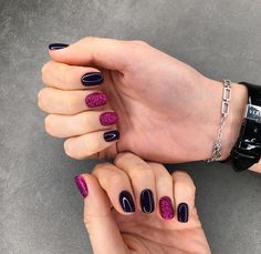 Black Pink Nails Ideas, Nail Black And Purple, Black And Purple Nail Ideas, Black And Pink Nails Ideas, Purple Pink Nails, Black Pink Nails, New Years Nail, Pink Black Nails, Unghie Sfumate