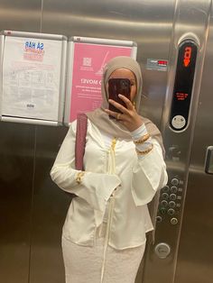 #ootd #somali #modestclothing #dahab Somali Girl, Girl Fashion Style, Casual Summer Outfit, Girly Outfits, Cute Fits, Types Of Fashion Styles, Modest Fashion